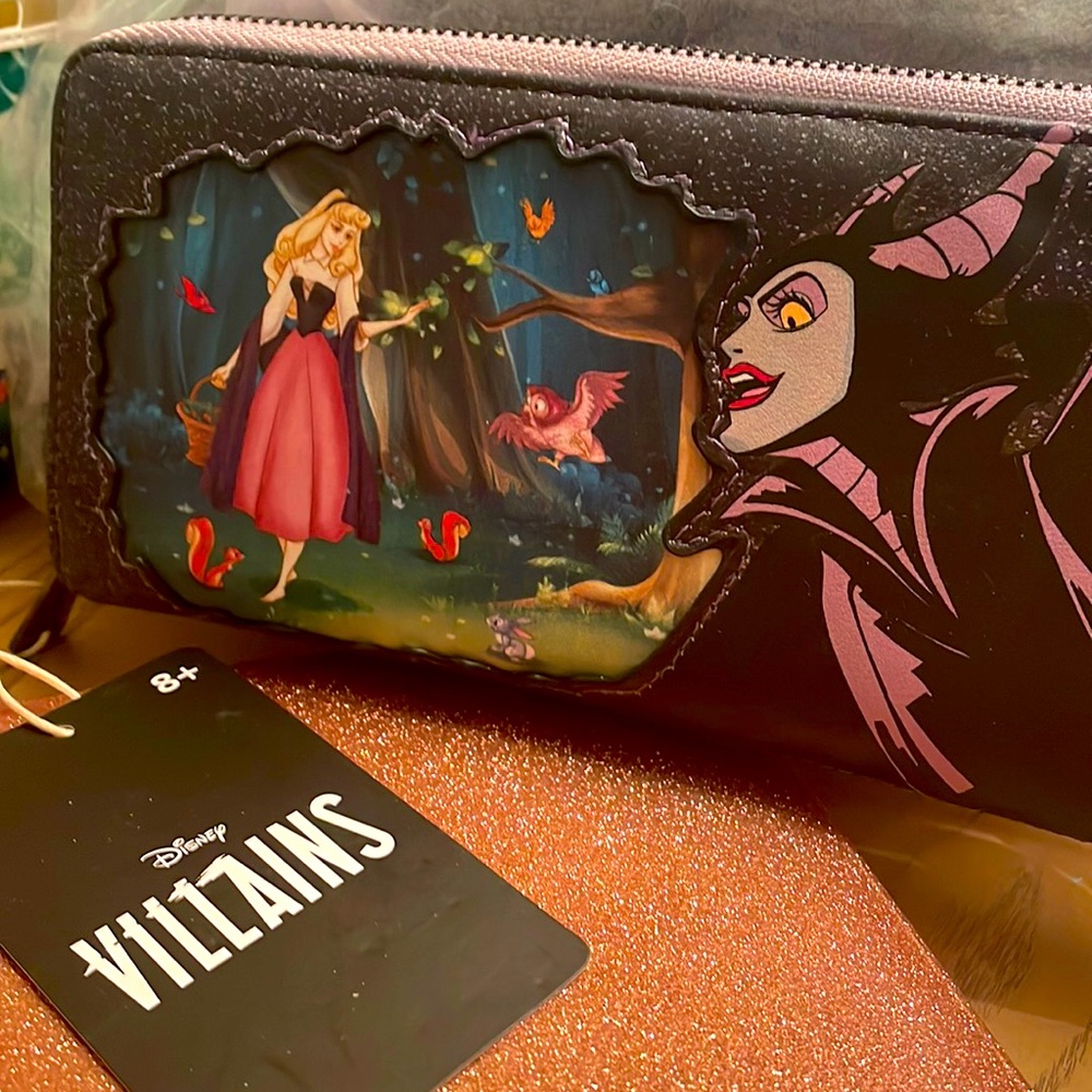 Loungefly sleeping beauty wallet NWT ( have matching bag listed ❤️)